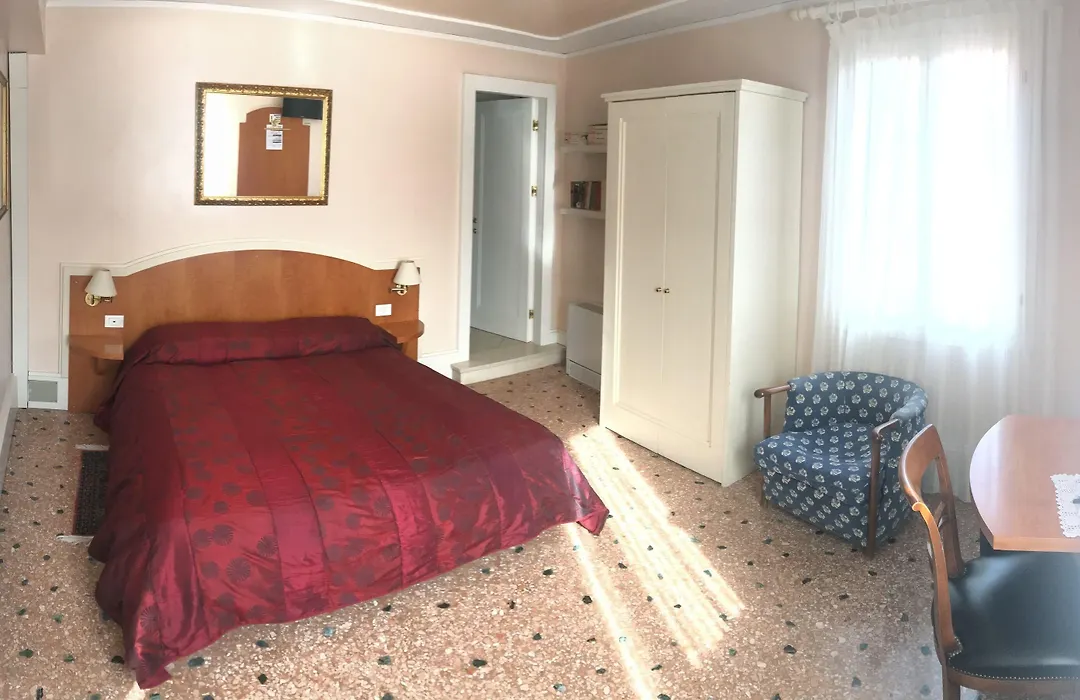 B&B A Le Boteghe-1